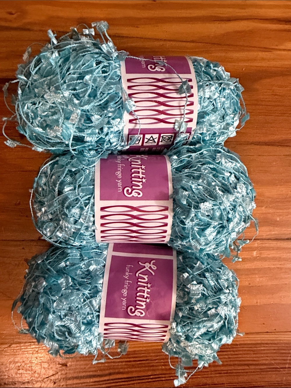Funky Fringe Yarn - Aqua Blue